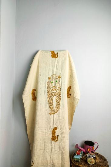 Taş Baskı Bornoz Tiger